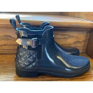 Hunter Refined Slim-Fit Quilted Gloss Chelsea Rain Boots Navy Women’s 10
